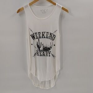 Pretty Rebel Boho Weekend Ready White Graphic Sleeveless Tee Small